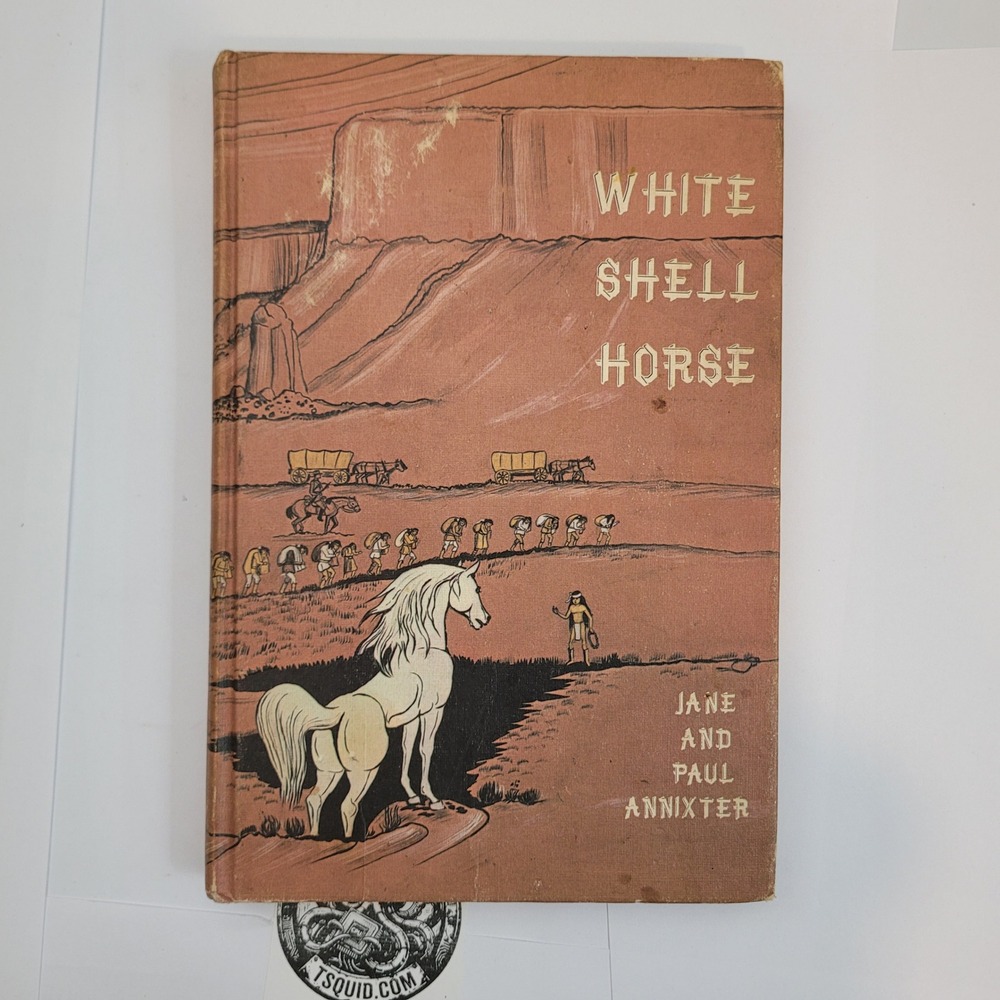 Holiday House White Shell Horse 0-8234-0187-1 Vintage 1971 Hardcover Book